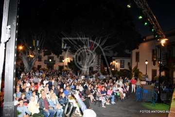 Concierto de La Trova en San Juan de Telde (Foto Antonio Alí, Francisco Javier Santana y TA)